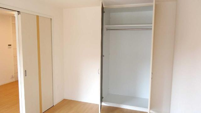 Ｖｉｖｒｅ高田の内装|南洋室