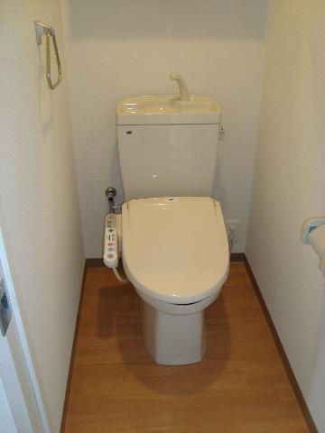 クレストールMORIのトイレ|温水洗浄便座