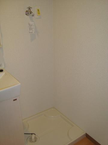 クレストールMORIのその他|洗濯機置場