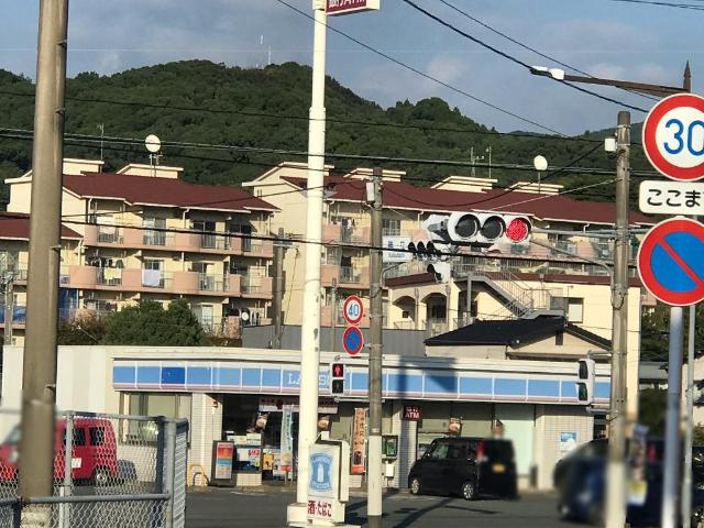 エレガント・プレサスの周辺|ローソン大牟田新勝立店まで1,627ｍ