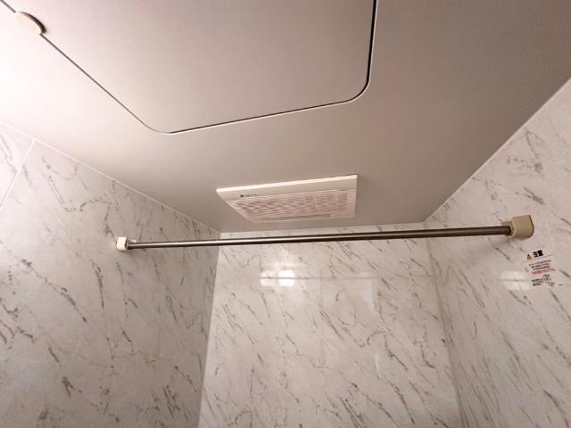 エクセルハイム岩ヶ下Ⅱの浴室|浴室乾燥機