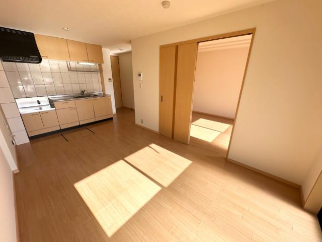 エクセルハイム岩ヶ下Ⅱの居間・リビング|リビング