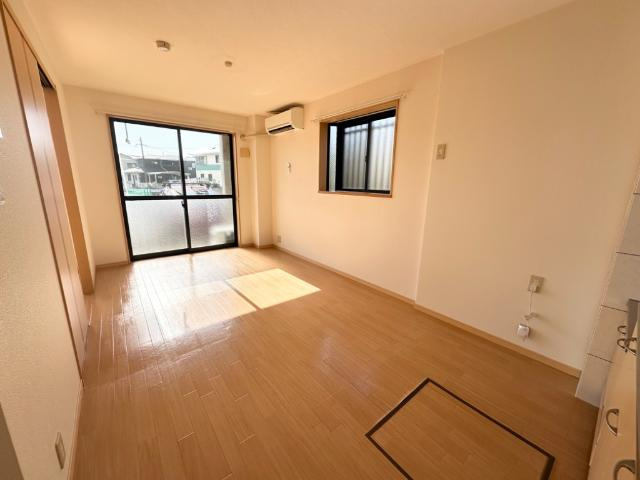 エクセルハイム岩ヶ下Ⅱの居間・リビング|リビング