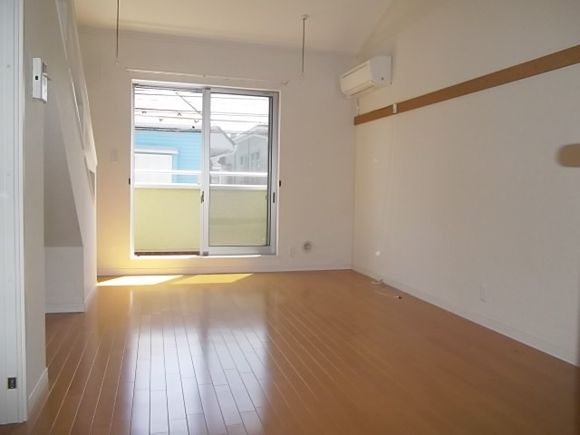 サンフラワーの居間・リビング