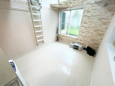 【エントランス】ユナイト衣笠レベッカの瞳