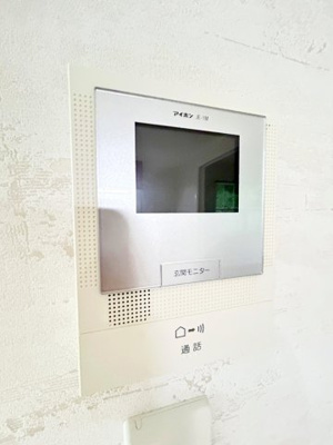 ★★モニター付きインターホンで安心★★