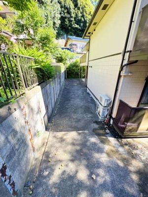 【エントランス】シャトーハイツ