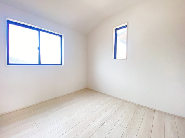 『八王子市新築戸建て』八王子市大和田町7-17-16【仲介手数料無料】　８期の洋室|～仲介手数料無料☆八王子ひなた不動産～八王子市大和田町　新築戸建て