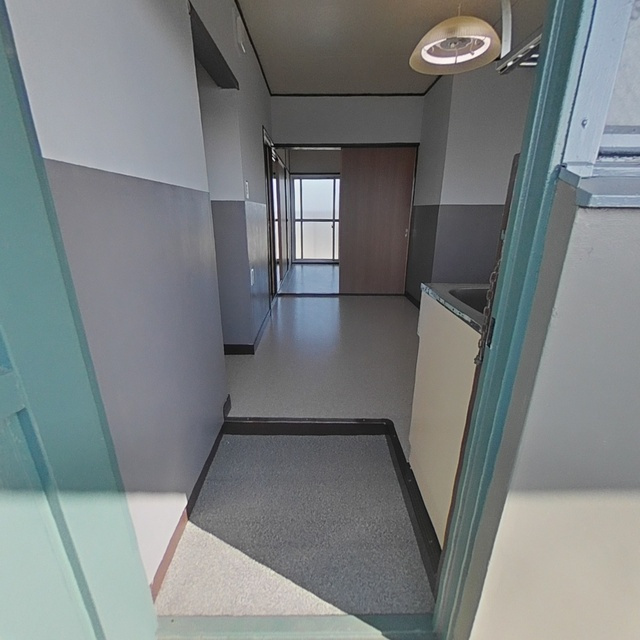 オークラパークマンションの玄関