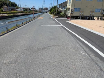 【前面道路含む現地写真】 | 車尾2丁目　8区画分譲地　⑧号地