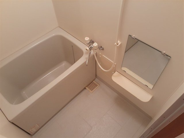 ガーデンハイツの浴室|日々の暮らしに欠かせないお風呂です