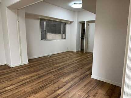 鷹の橋プリンスマンション(JS)の洋室