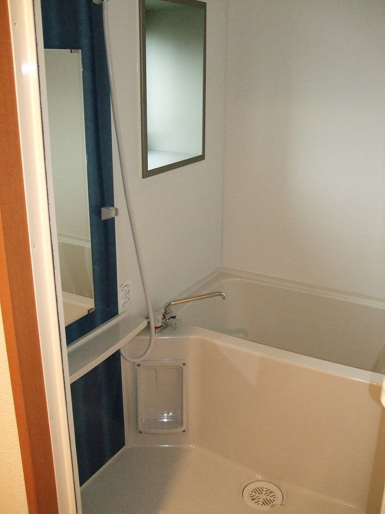 サンネストピア箱崎駅前の浴室