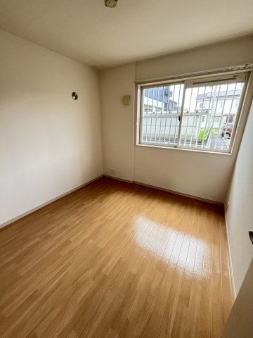 エヌリードの洋室