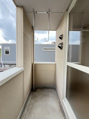 エヌリードのバルコニー