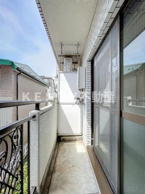 【バルコニー】 | スカイコート洗足池 | 開放的で明るい空間を演出してくれるバルコニーです