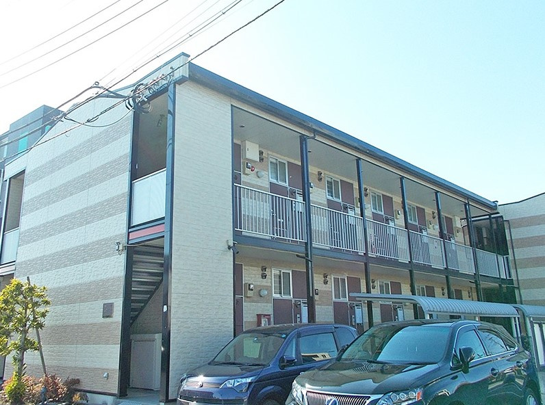 レオパレスstフロント指扇