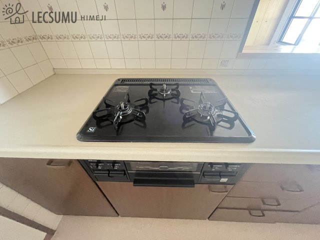 サクラメント今宿のキッチン