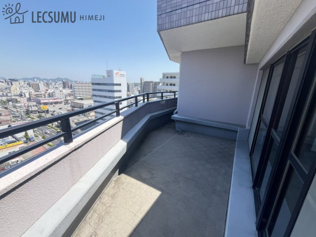 サクラメント今宿の周辺