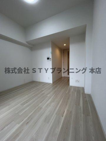 仲介手数料０円！S-RESIDENCE本山の居間・リビング