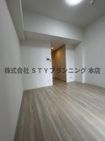 仲介手数料０円！S-RESIDENCE本山の居間・リビング
