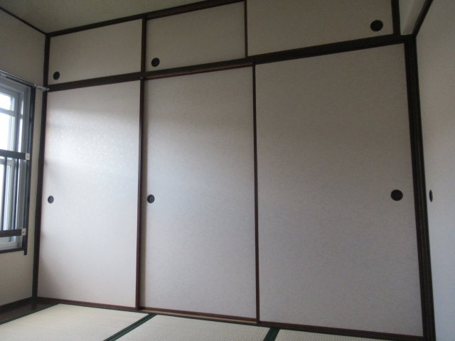 兵庫県公社　姫路青山５号棟の和室|フローリングだけでなく、和室もあります