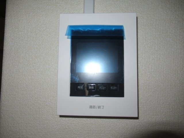 兵庫県公社　姫路青山５号棟のセキュリティ|モニター付きインターホンがあるので急な来客でも安心です