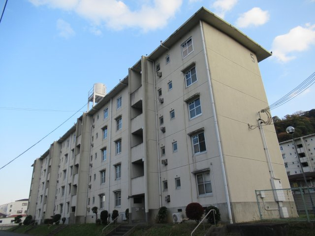 兵庫県公社　姫路青山５号棟の外観|落ち着いた雰囲気の外観です