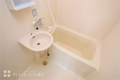 【浴室】 | サニースクエア牟岐 | ※同間取り別室の写真です。