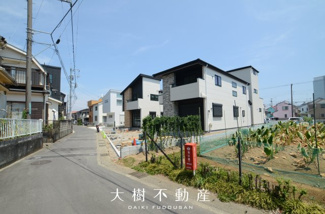 【前面道路含む現地写真】 | ※令和7年8月上旬に撮影