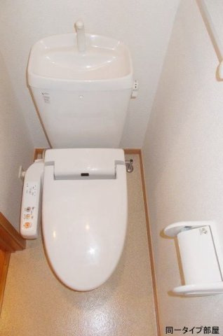 ジャンプ八百屋町のトイレ