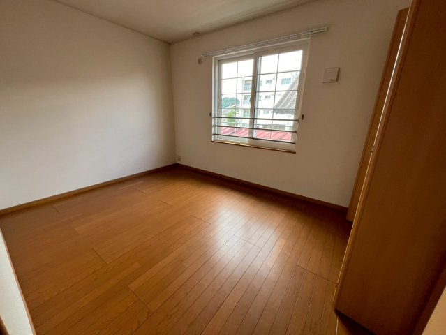 ジャンプ八百屋町の居間・リビング