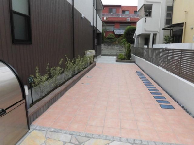 【エントランス】 | アムール和