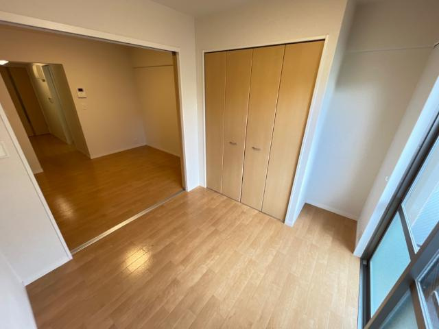 アヴァンティ三篠の内装|洋室