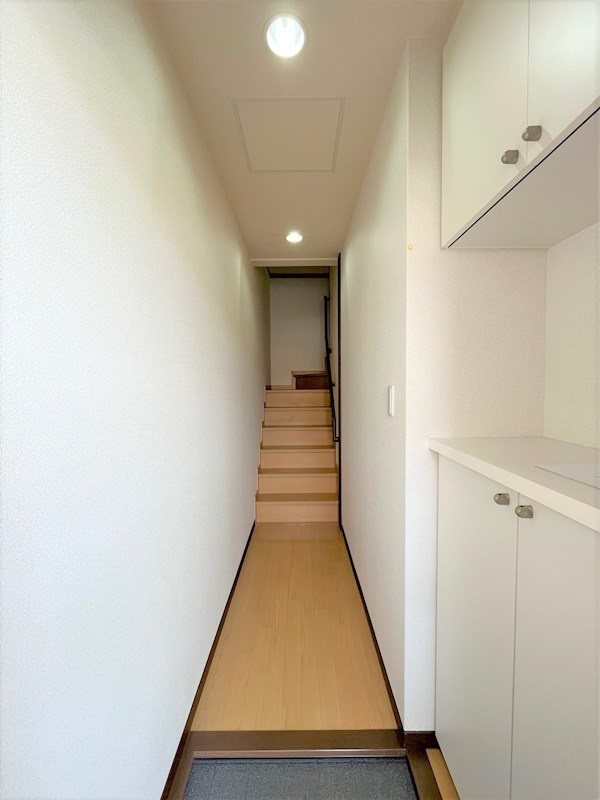 シャルマンⅡの玄関