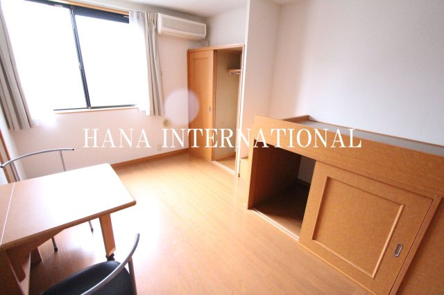 レオパレスレジェンドの寝室