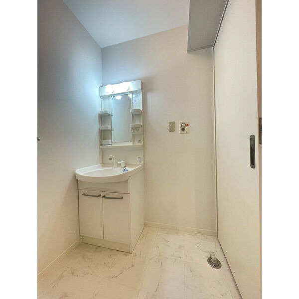 PALレジデンスの玄関