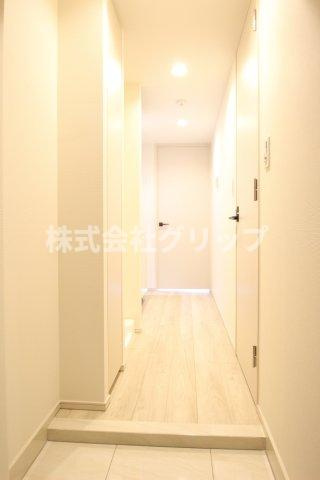 RELUXIA横濱元町の玄関