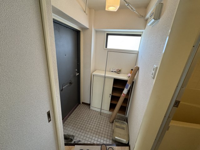 サンパレス21服部の玄関