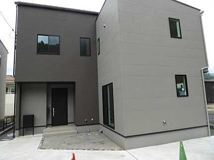 広島市安佐北区可部８丁目　新築一戸建て(全3棟) の外観