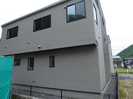 広島市安佐北区可部８丁目　新築一戸建て(全3棟) の外観