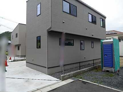 広島市安佐北区可部８丁目　新築一戸建て(全3棟) の外観