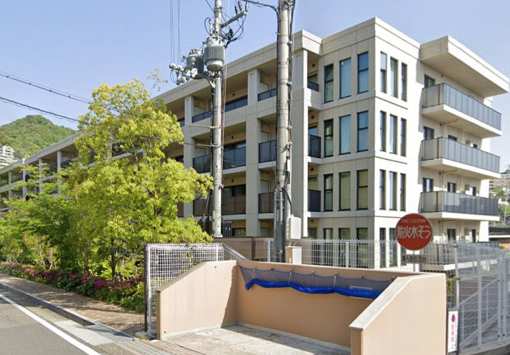 ライオンズ芦屋グランフォートの外観