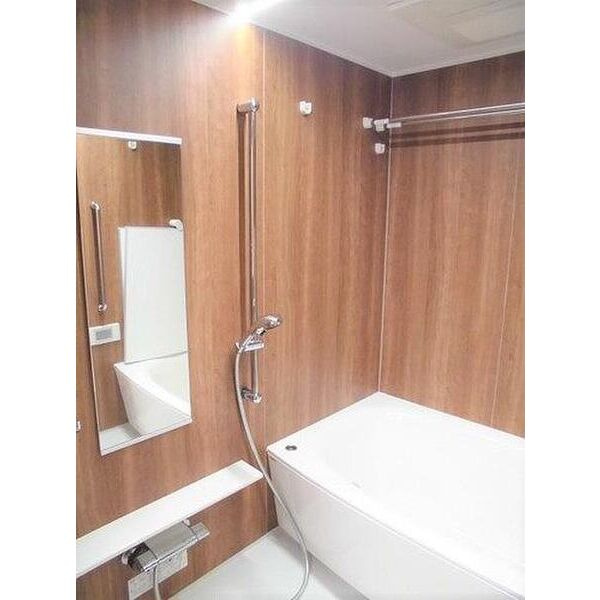 ライオンズ芦屋グランフォートの浴室