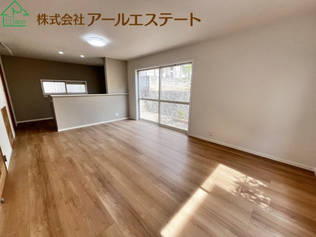 姫路市田寺東4丁目　　中古戸建の居間・リビング