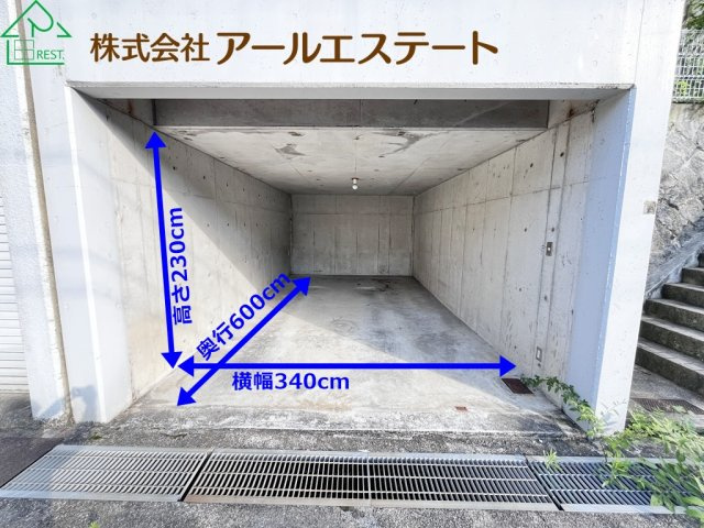 姫路市田寺東4丁目　　中古戸建の駐車場
