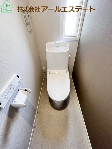 姫路市田寺東4丁目　　中古戸建のトイレ