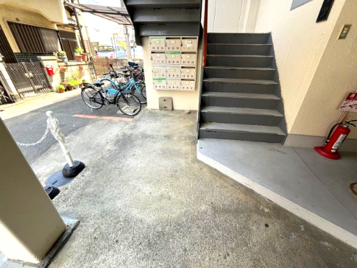 浜町ハイツのエントランス