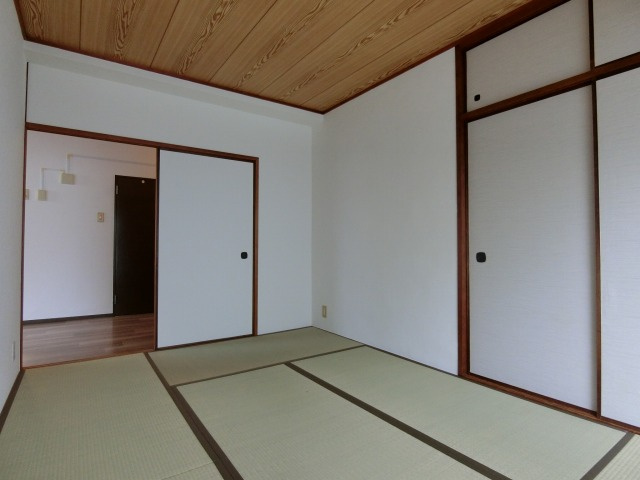 コーポ守口の和室