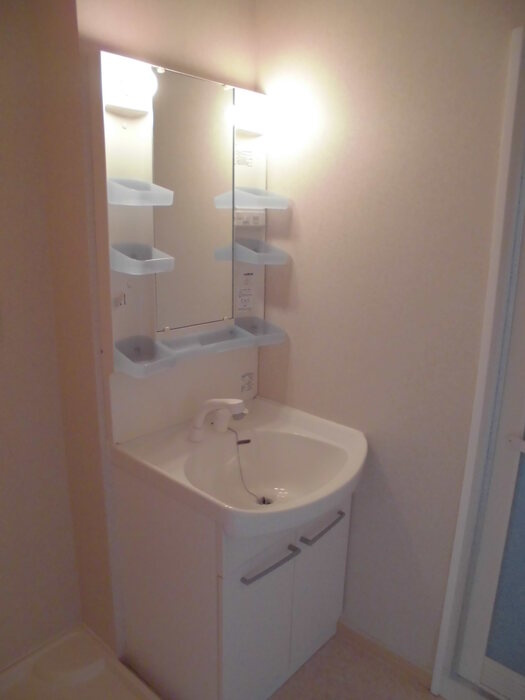 プレジオⅡの独立洗面台|洗面所